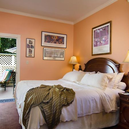 Madrona Manor Hotel Healdsburg Exterior photo