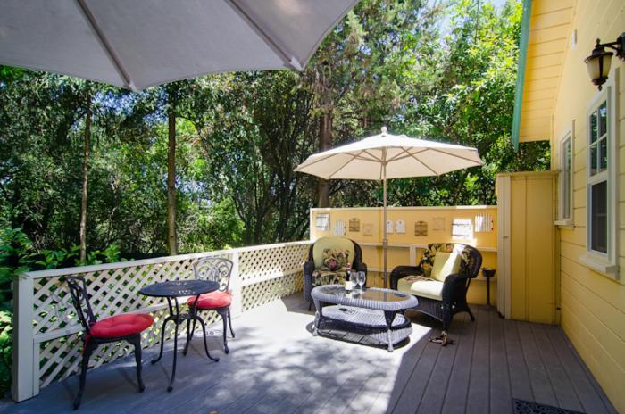 Madrona Manor Hotel Healdsburg Exterior photo