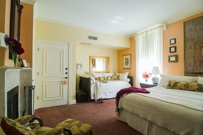 Madrona Manor Hotel Healdsburg Exterior photo