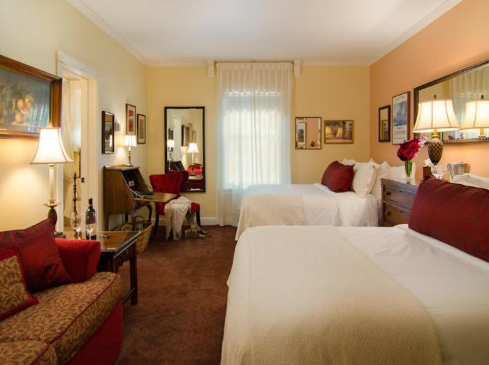 Madrona Manor Hotel Healdsburg Exterior photo
